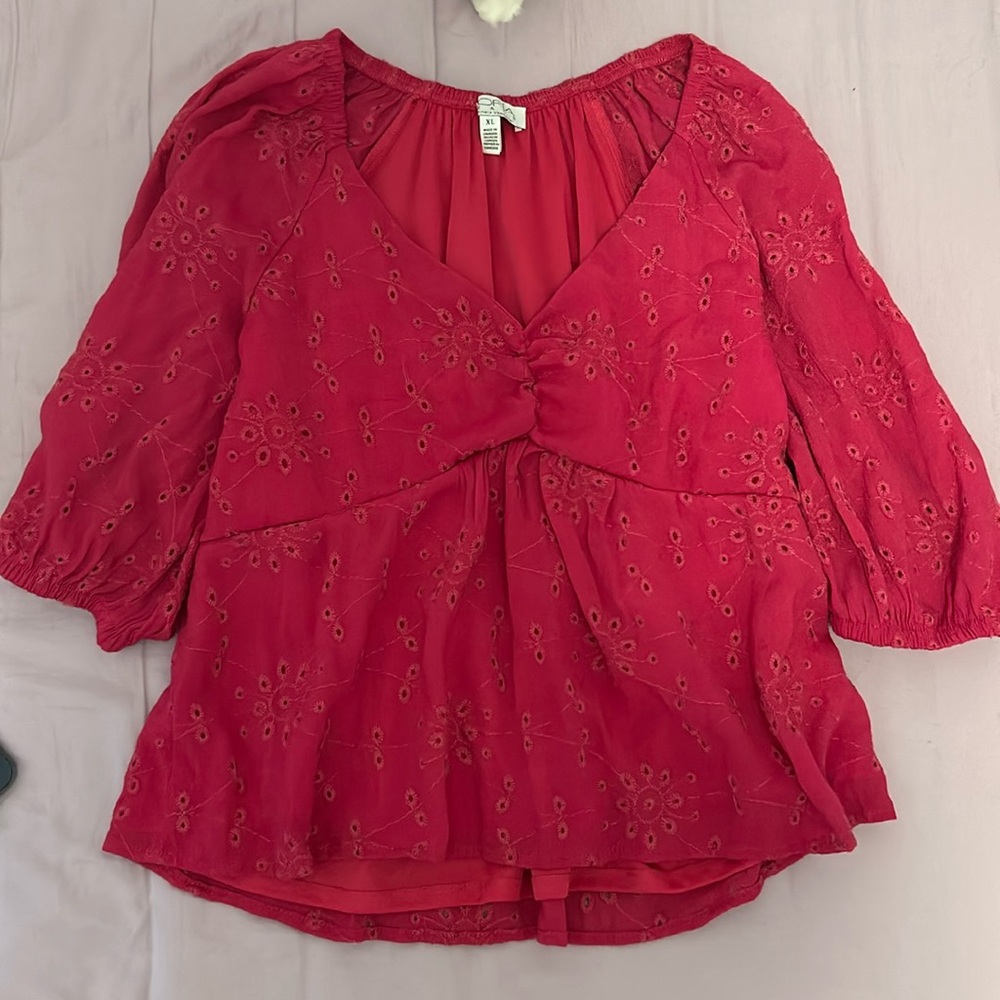Pink V neck flowy blouse